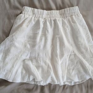 Forever 21 Crinkled Cream Skater Skirt